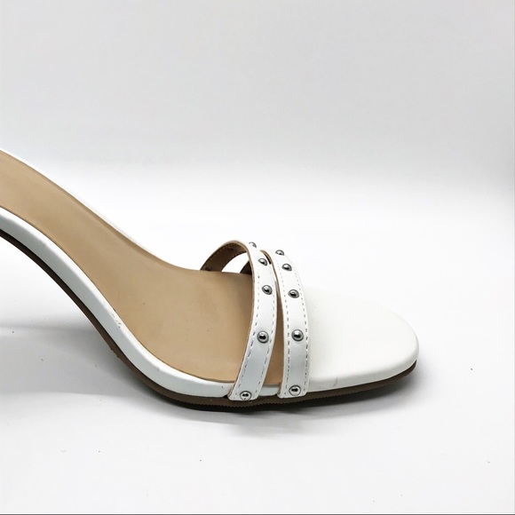 A New Day Enya Studded Barely There Pump Heels NWT - Picture 3 of 8